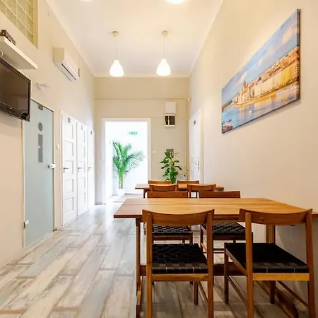 Spacious For Group In Centre דירה