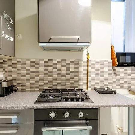 Spacious Apartment 5 Bedrooms In Centre Budapest Appartement *