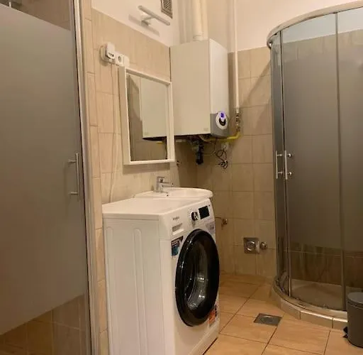 Spacious For Group In Centre Apartament Budapesta