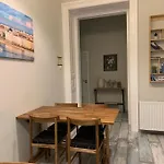 דירה Spacious For Group In Centre